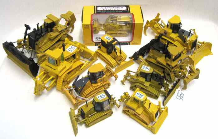 Appraisal: TEN DIECAST METAL SCALE CRAWLER TRACTOR MODELS Caterpillar D T