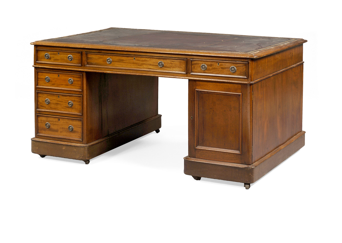 Appraisal: GEORGE III MAHOGANY DOUBLE BANK PARTNERS' DESK WITH LEATHER TOP