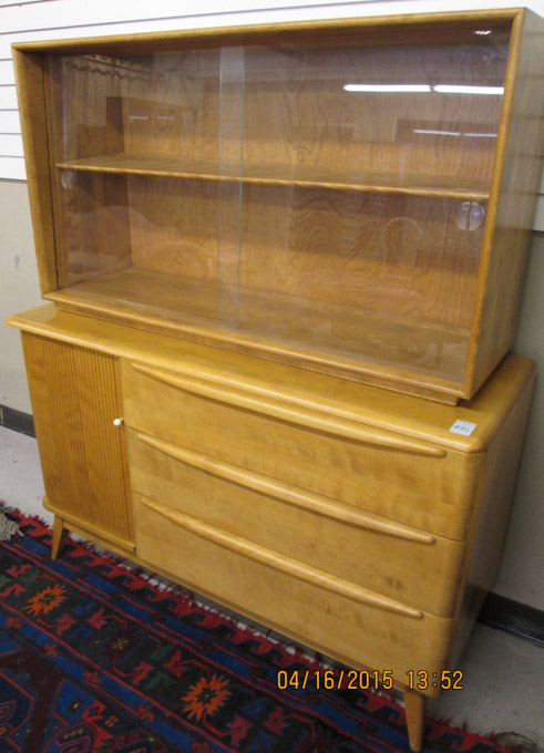 Appraisal: MID-CENTURY MODERN CHINA CABINET ON BUFFET Heywood-Wakefield Furniture Co c