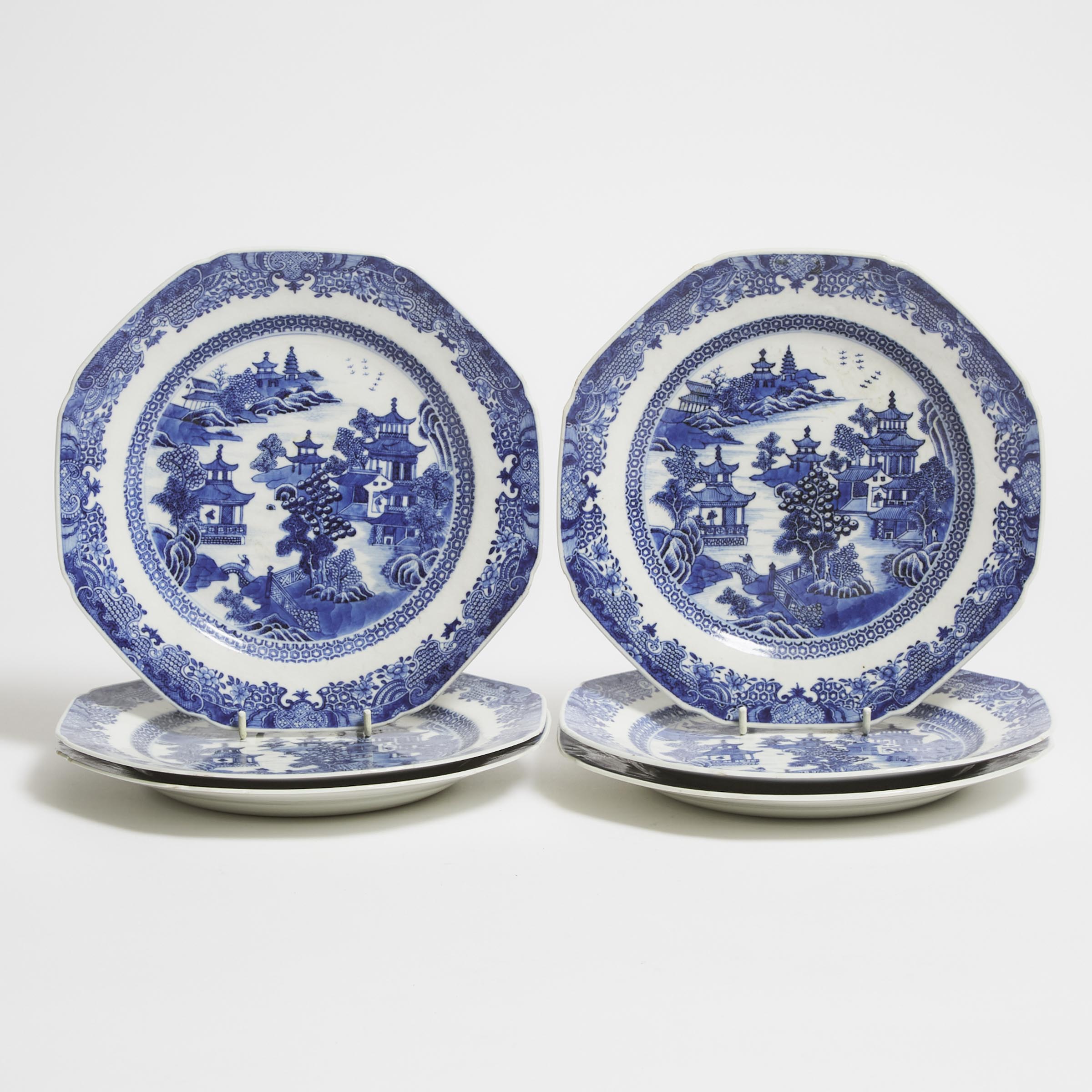 Appraisal: A Set of Six Chinese Export Blue and White Dishes