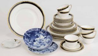 Appraisal: Group Thirty Three Pieces of China Royal Worcester Aston six