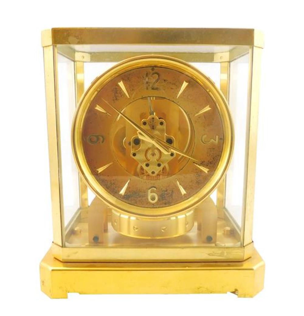 Appraisal: Le Coultre Atmos mantle clock Swiss top-lift glass panel and