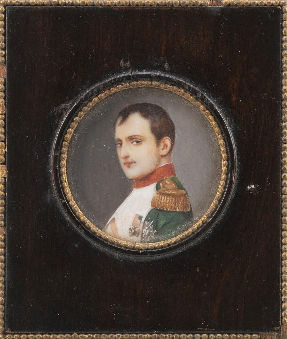 Appraisal: FRENCH SCHOOL EARLY TH CENTURY MINIATURE OVAL PORTRAIT OF NAPOLEON