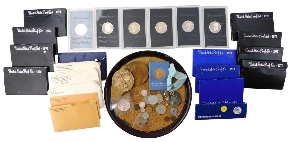 Appraisal: COINS Lot of US Mint products exonumia and world coins