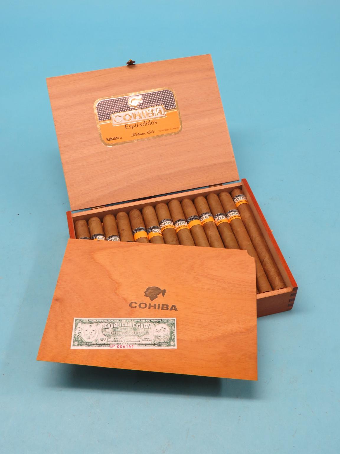 Appraisal: Cohiba Esplendidos Habana cigars complete case of cigars