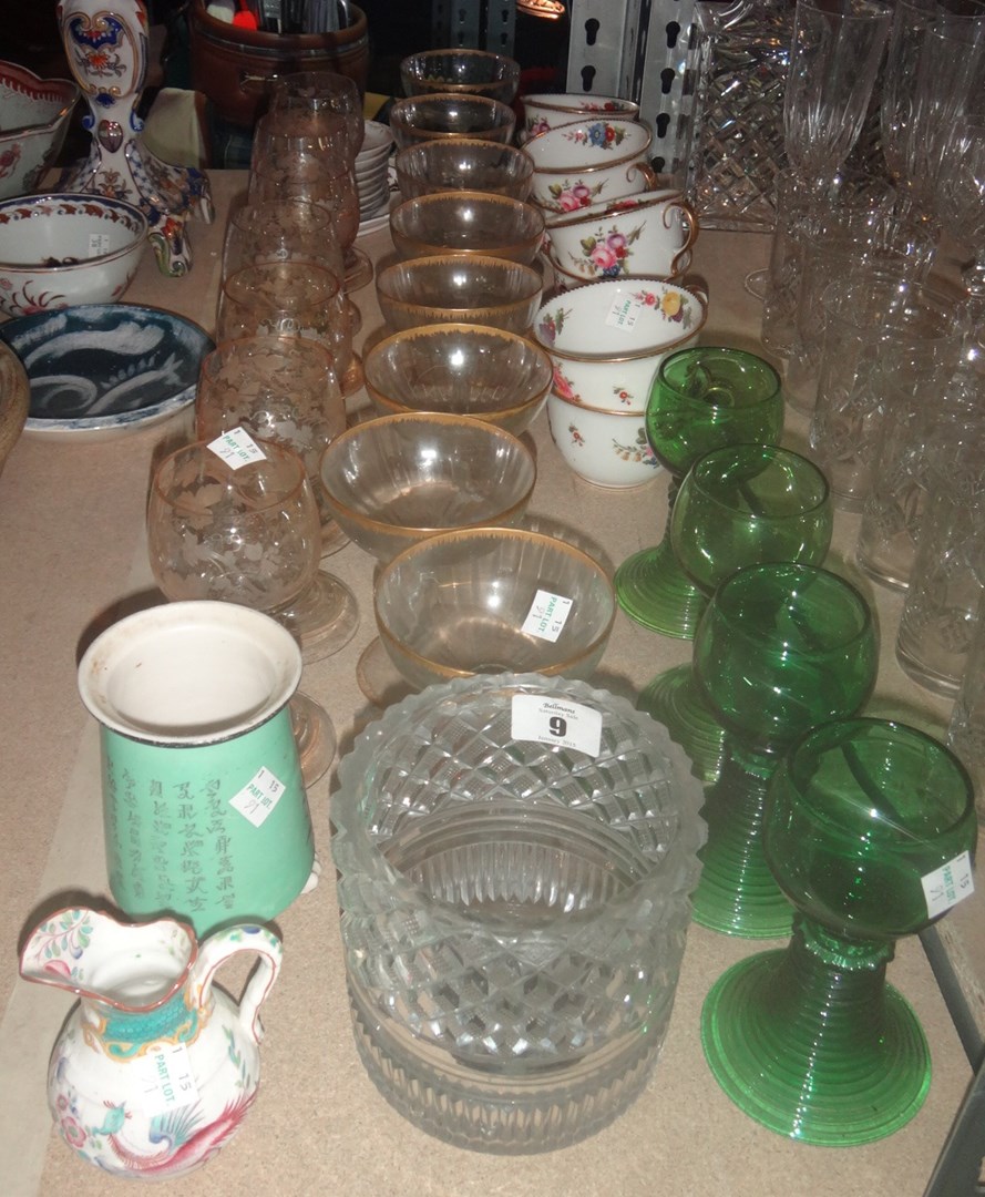 Appraisal: A quantity of ceramics and glass including a part floral