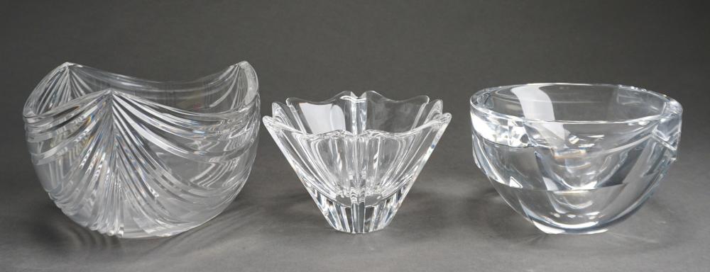 Appraisal: Three Art Glass Center Bowls One Orrefors