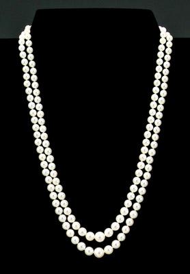 Appraisal: Cultured pearl necklace knotted double strand of graduated fine round