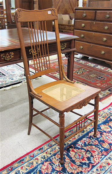 Appraisal: A SET OF FOUR OAK DINING CHAIRS American c having