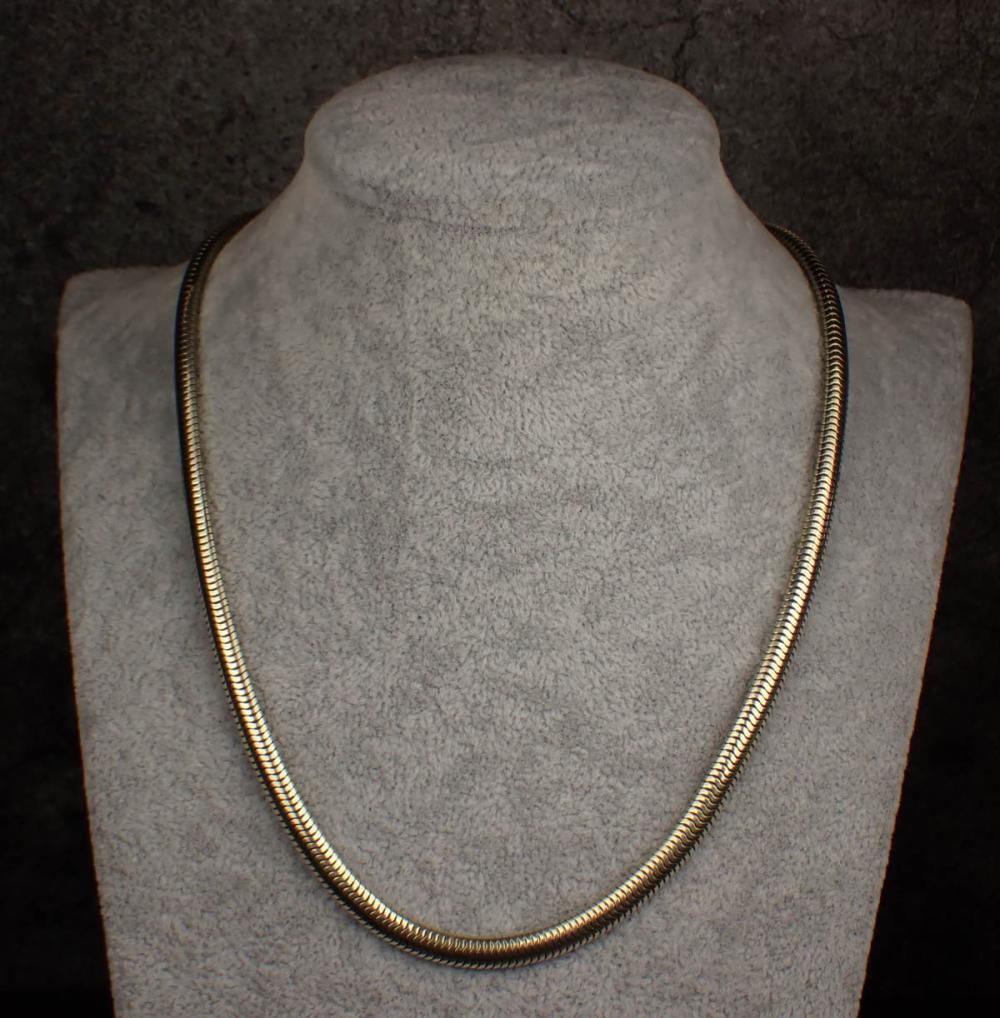 Appraisal: FOURTEEN KARAT WHITE GOLD SNAKE CHAIN The - chain necklace