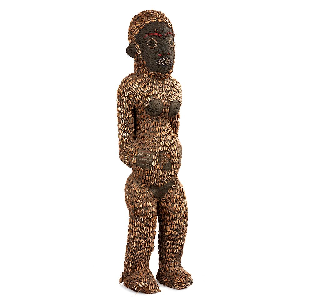 Appraisal: Cameroon Standing Figure Cameroon standing figure covered in beads and