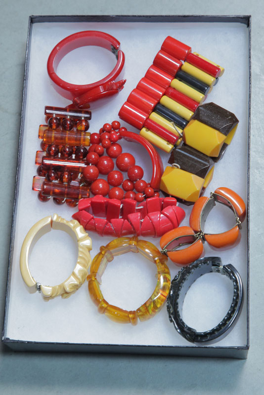 Appraisal: ELEVEN BAKELITE BRACELETS All clamper or elastic threaded One with