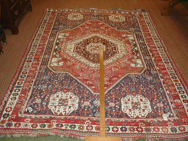 Appraisal: A Turkish woollen rug