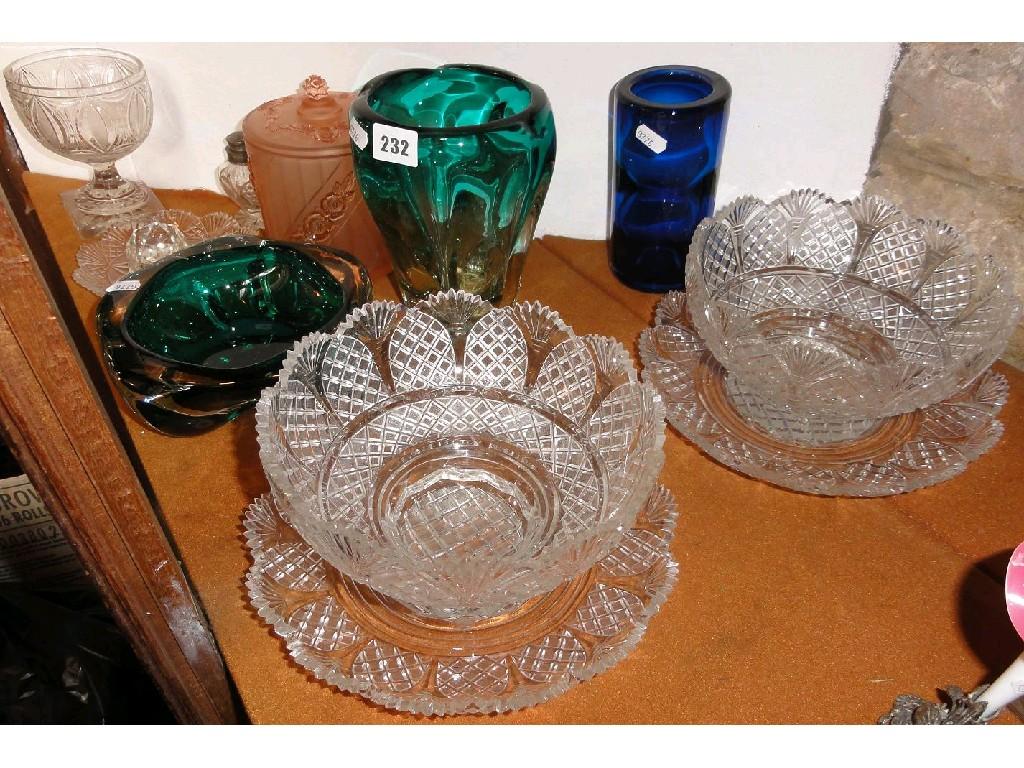 Appraisal: A pair of cut glass bowls with shaped rims and