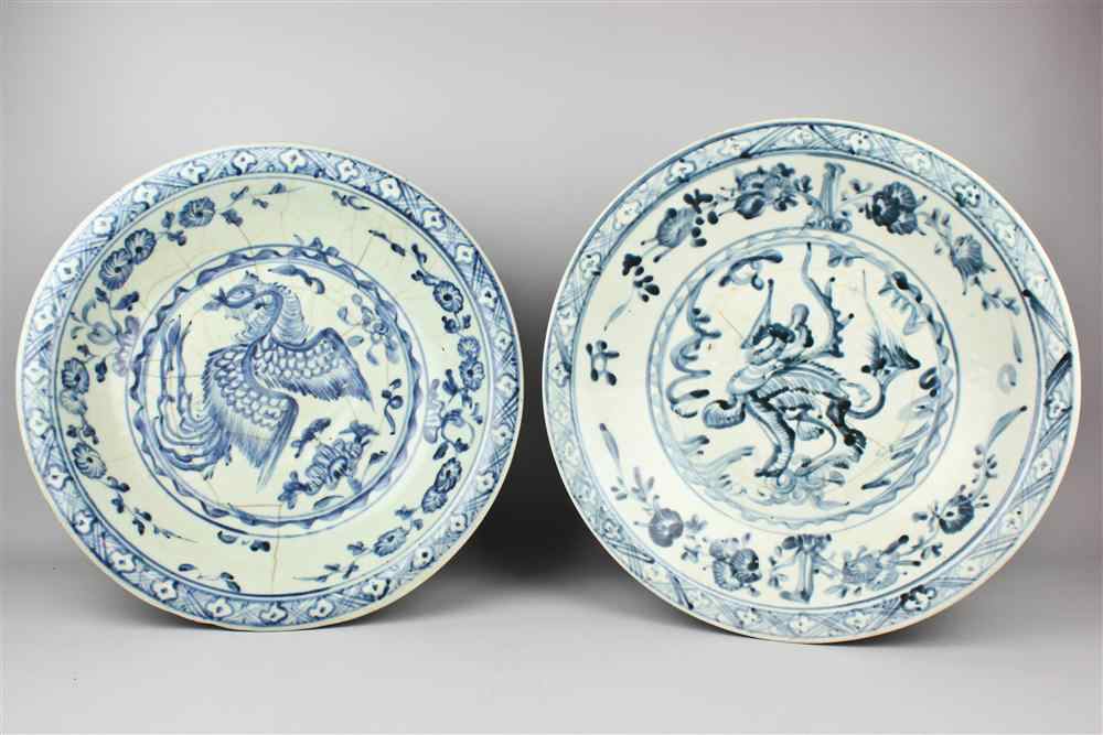 Appraisal: TWO LARGE CHINESE SWATOW BLUE AND WHITE CHARGERS MING DYNASTY