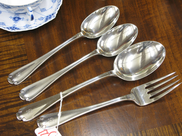 Appraisal: TIFFANY CO STERLING SILVER FLATWARE SET serving pieces in the