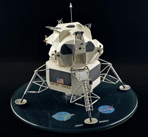 Appraisal: Apollo Lunar Module LM Model Consisting of an approximately x