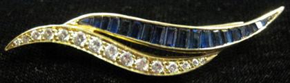 Appraisal: karat yellow gold diamond and sapphire bar pin th century