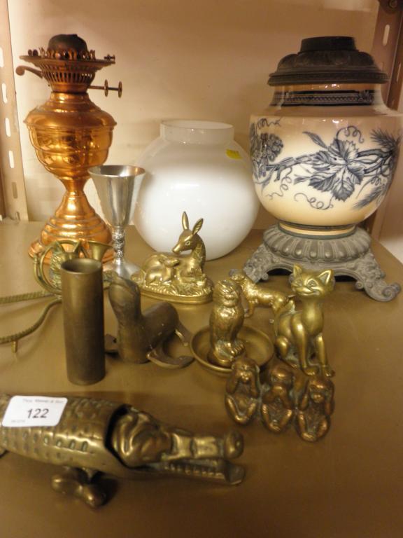 Appraisal: A Victorian spelter and ceramic oil lamp base various items