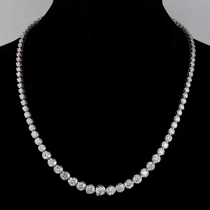 Appraisal: CTW DIAMOND LINE NECKLACE K white gold graduating line necklace