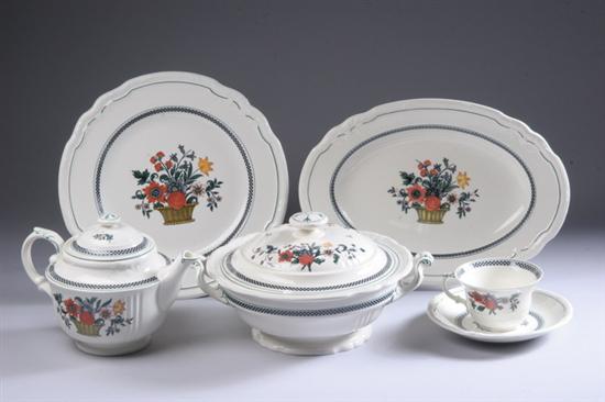 Appraisal: -PIECE WEDGWOOD DINNER SERVICE Flaxman pattern Including twelve of each