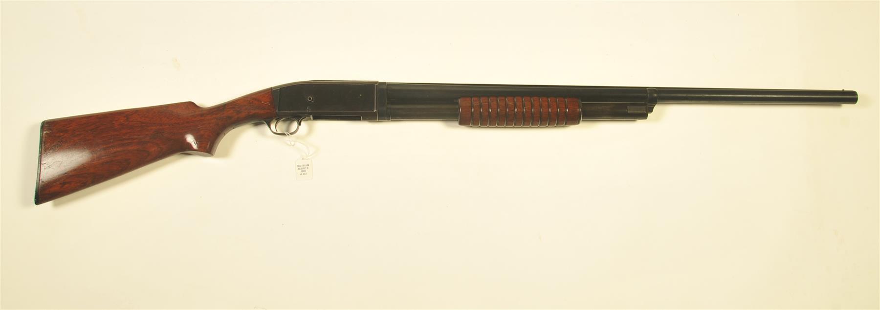 Appraisal: REMINGTON MODEL GAUGE PUMP-ACTION SHOTGUN American Blued frame with plain