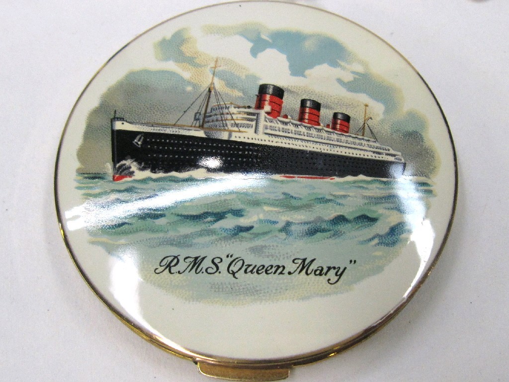 Appraisal: Pictorial compact - 'R M S Queen Mary'