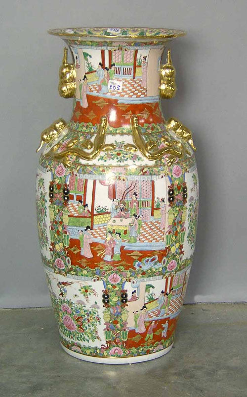 Appraisal: Contemporary Chinese export palace urn h