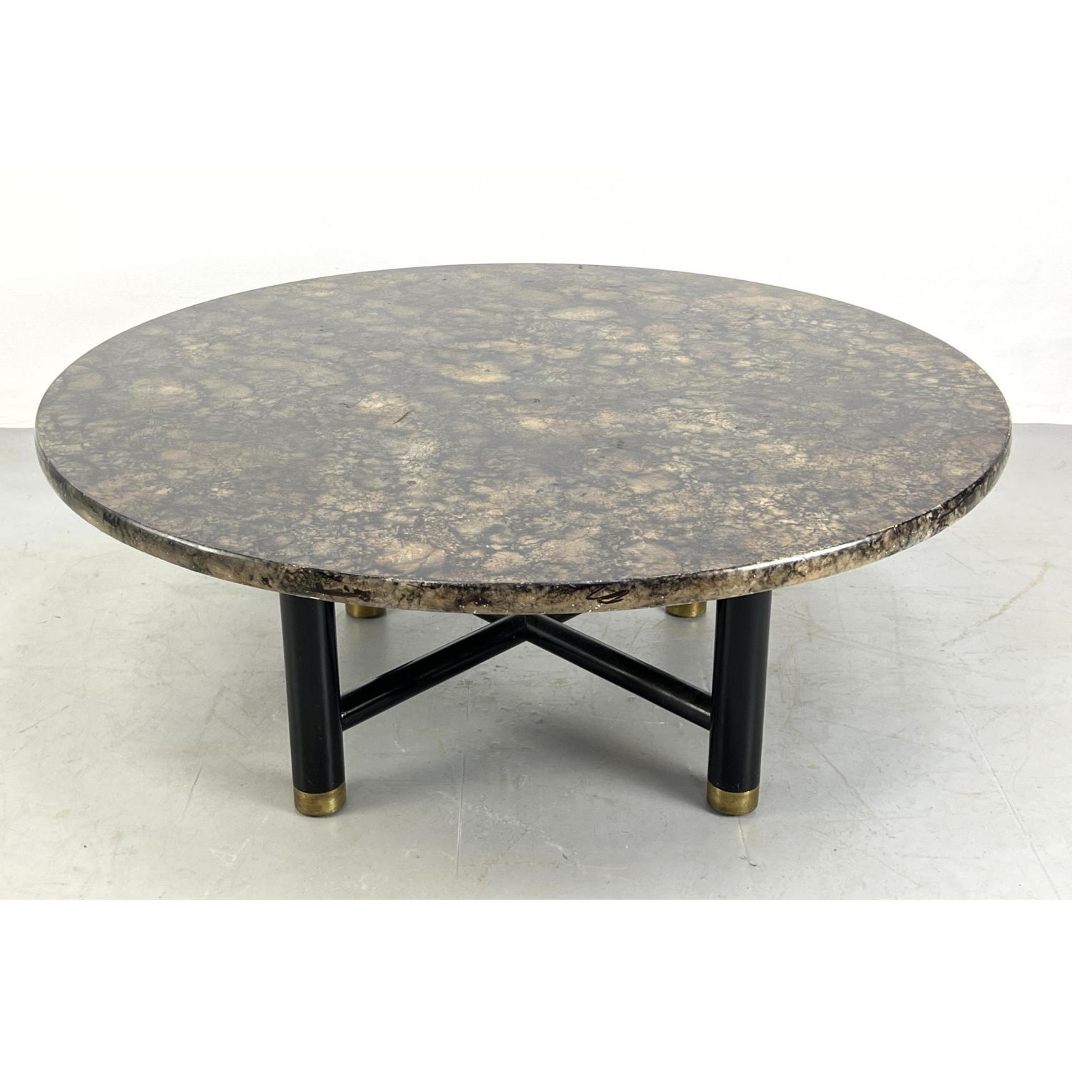 Appraisal: HENREDON Fine Furniture Coffee Table Faux finish with brass capped