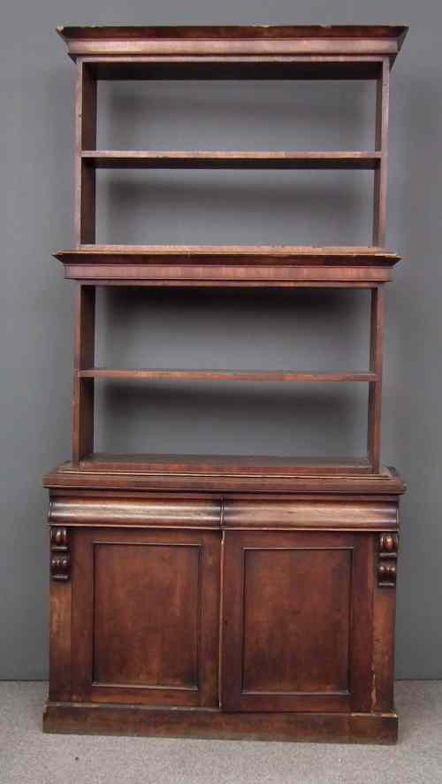 Appraisal: A Victorian mahogany open front chiffonier bookcase the upper part