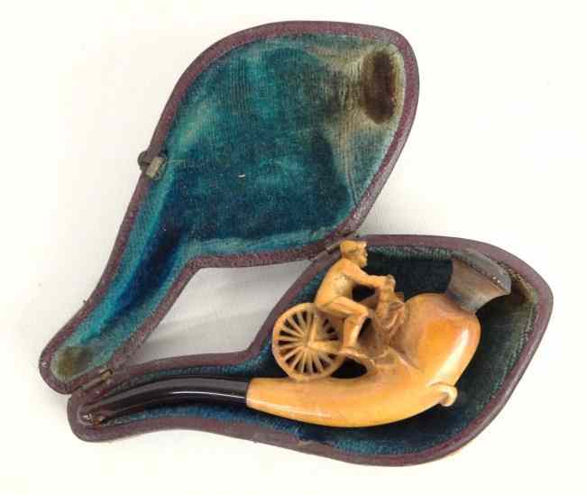 Appraisal: Meerschaum pipe '' in length