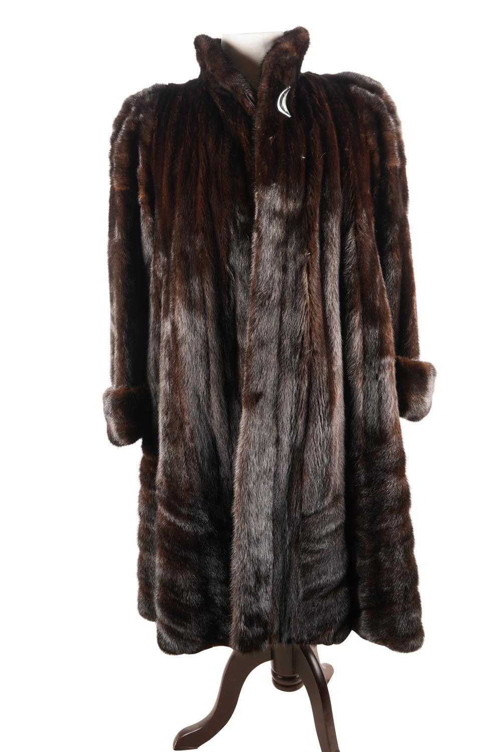 Appraisal: DASCO BROWN MINK FUR COATwith pockets embroidered to interior 'H