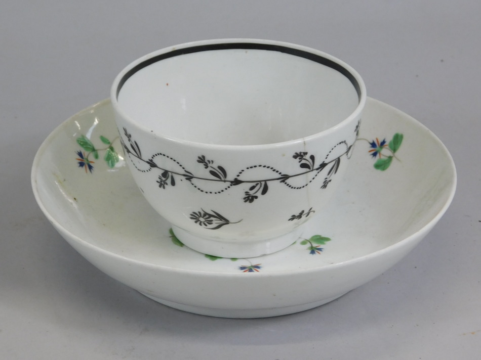 Appraisal: Two items of early thC porcelain to include a Newhall