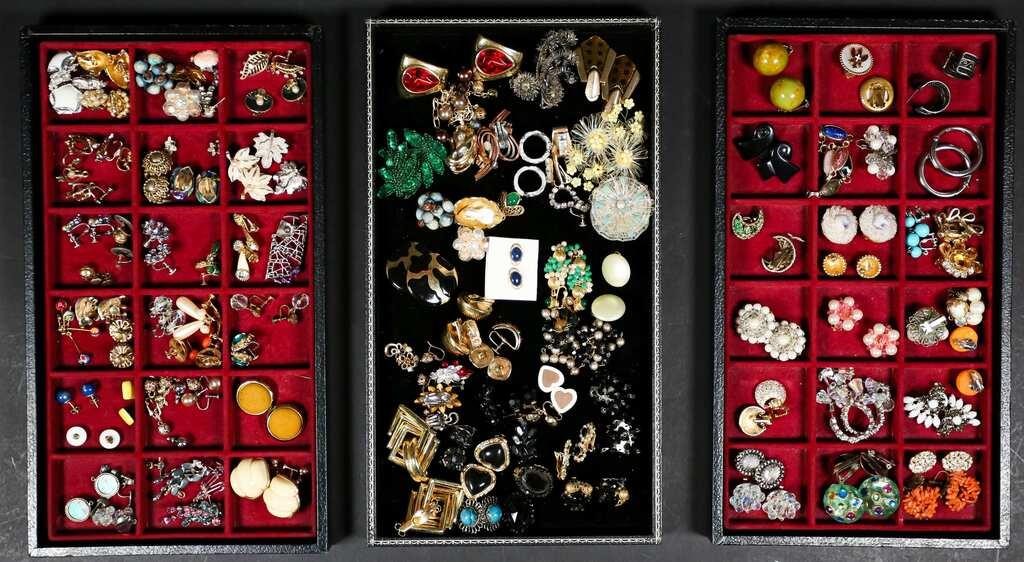 Appraisal: Lot of costume earrings including pairs of Trifari ear clips