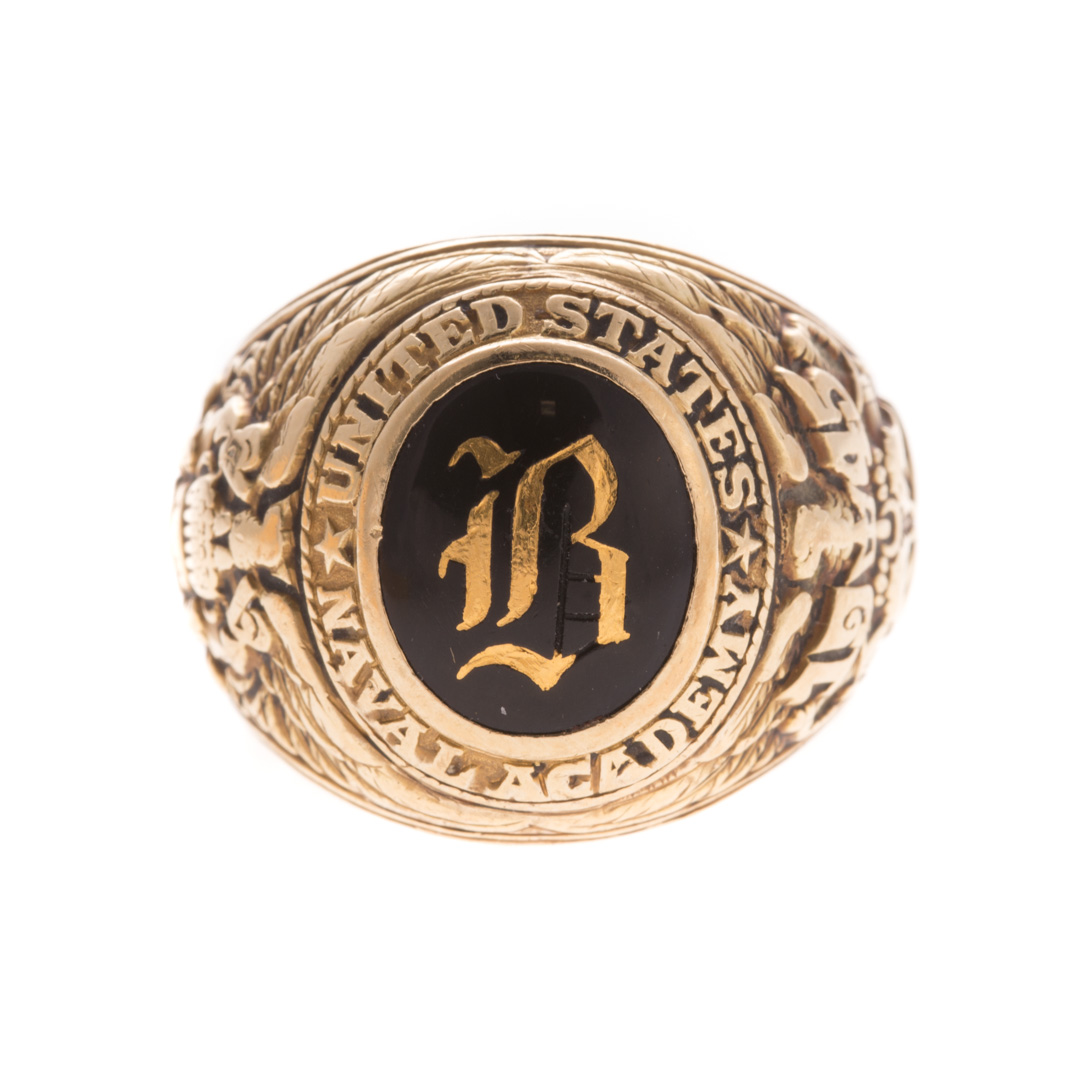 Appraisal: A Gentlemen's Naval Academy Class Ring in K K yellow