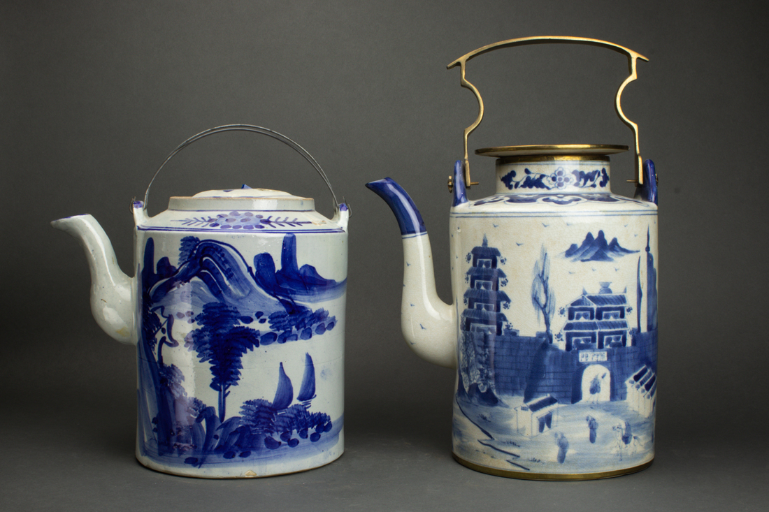 Appraisal: LOT OF CHINESE BLUE AND WHITE TEAPOT lot of Chinese