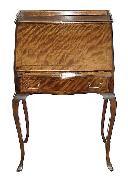 Appraisal: A Queen Anne style inlaid slant front desk height in