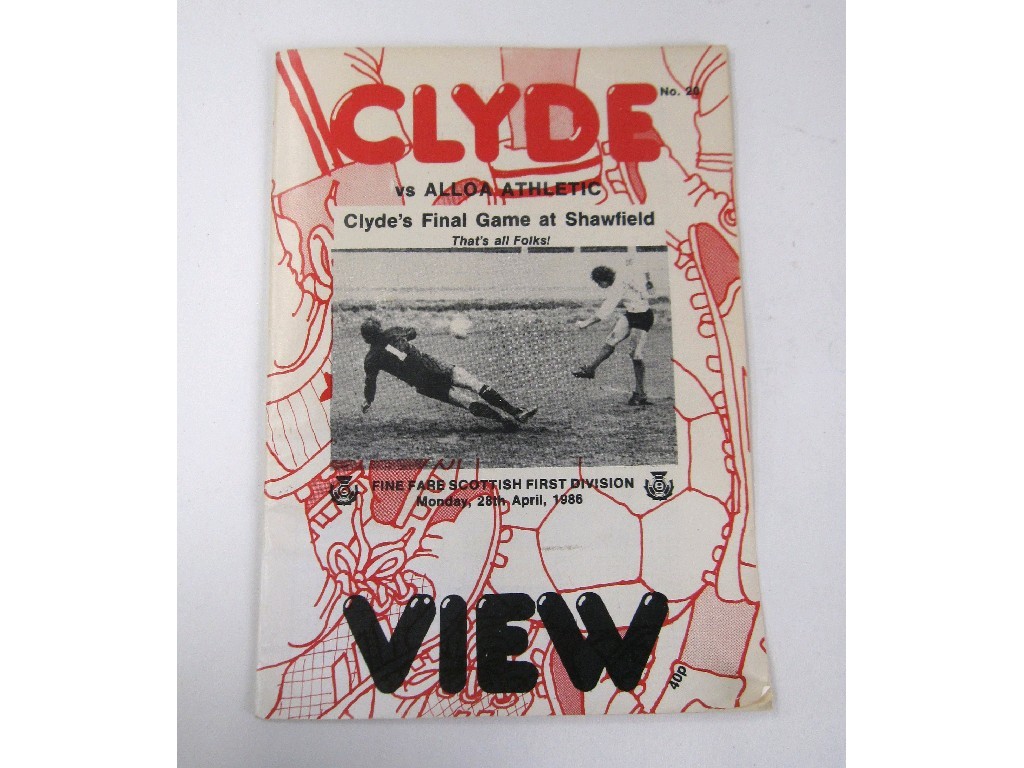 Appraisal: Football programme Scottish st Division Clyde -v- Alloa April th