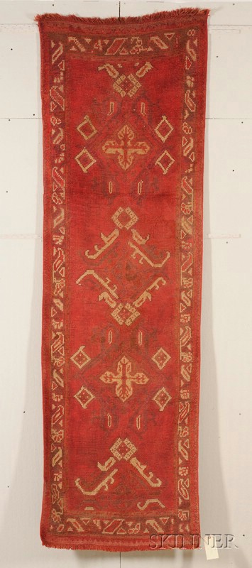 Appraisal: Ushak Runner West Anatolia late th century even wear ft