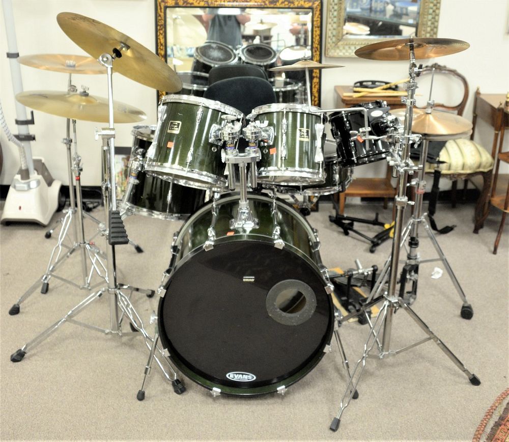 Appraisal: Yamaha Stage Custom Drum Set having Sabian cymbals Yamaha Stage