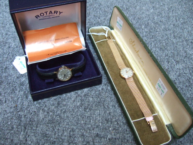 Appraisal: A ladies ct gold Omega bracelet wristwatch the signed circular