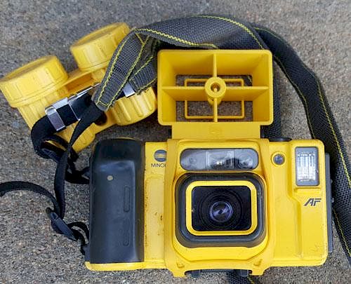 Appraisal: Minolta Underwater Camera Item G Minolta Underwater Camera Item G