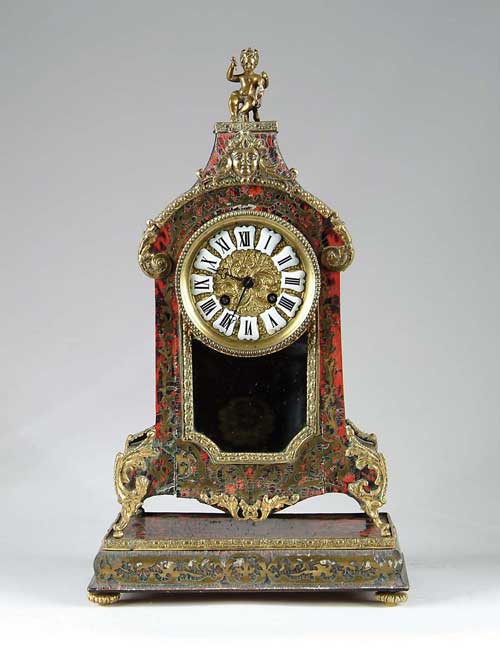 Appraisal: BOULLE LOUIS XV STYLE MANTLE CLOCK ON STAND The clock