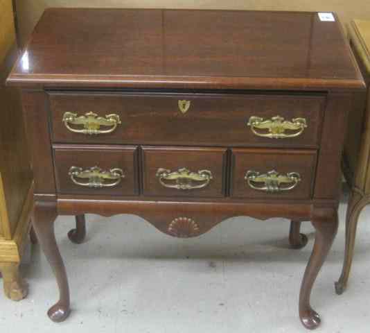 Appraisal: QUEEN ANNE STYLE MAHOGANY LOWBOY Mersman Tables Somers Corporation c