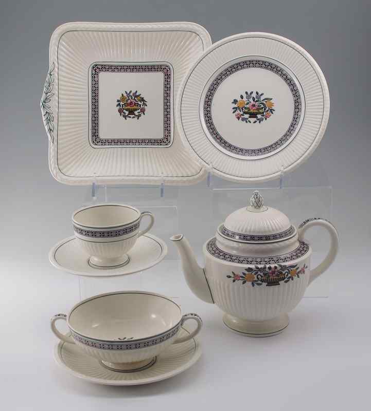 Appraisal: WEDGWOOD TRENTHAM LUNCHEON DESSERT CHINA pieces to include the teapot