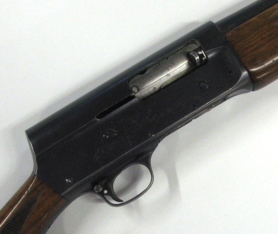 Appraisal: REMINGTON SPORTSMAN MODEL SEMI-AUTOMATIC SHOTGUN gauge barrel including Poly Choke