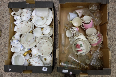 Appraisal: A collection of pottery to include Adderley part tea set