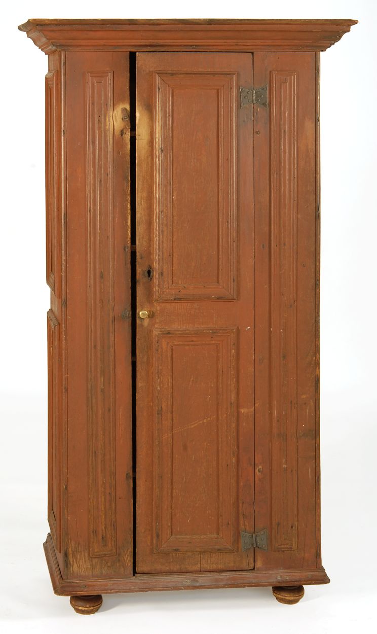 Appraisal: WONDERFUL ANTIQUE AMERICAN ONE-DOOR CUPBOARD th CenturyProbably Hudson Valley In