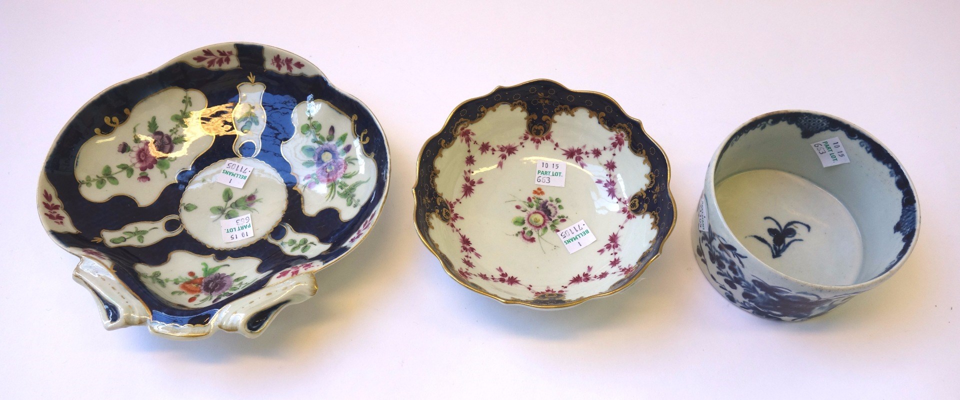 Appraisal: A group of Worcester porcelain circa - comprising a two