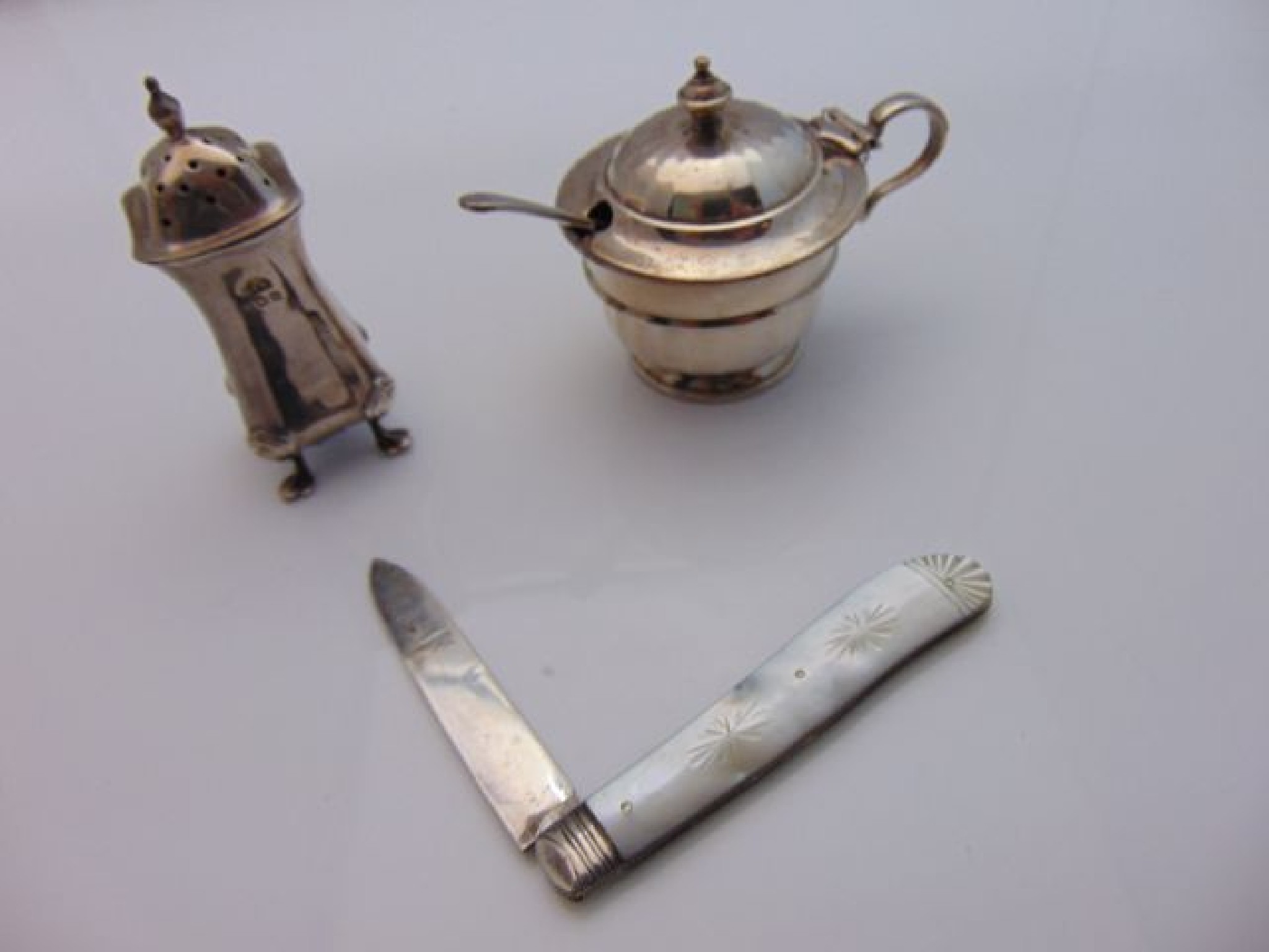 Appraisal: A miscellaneous collection of silver items various makers Sheffield Birmingham